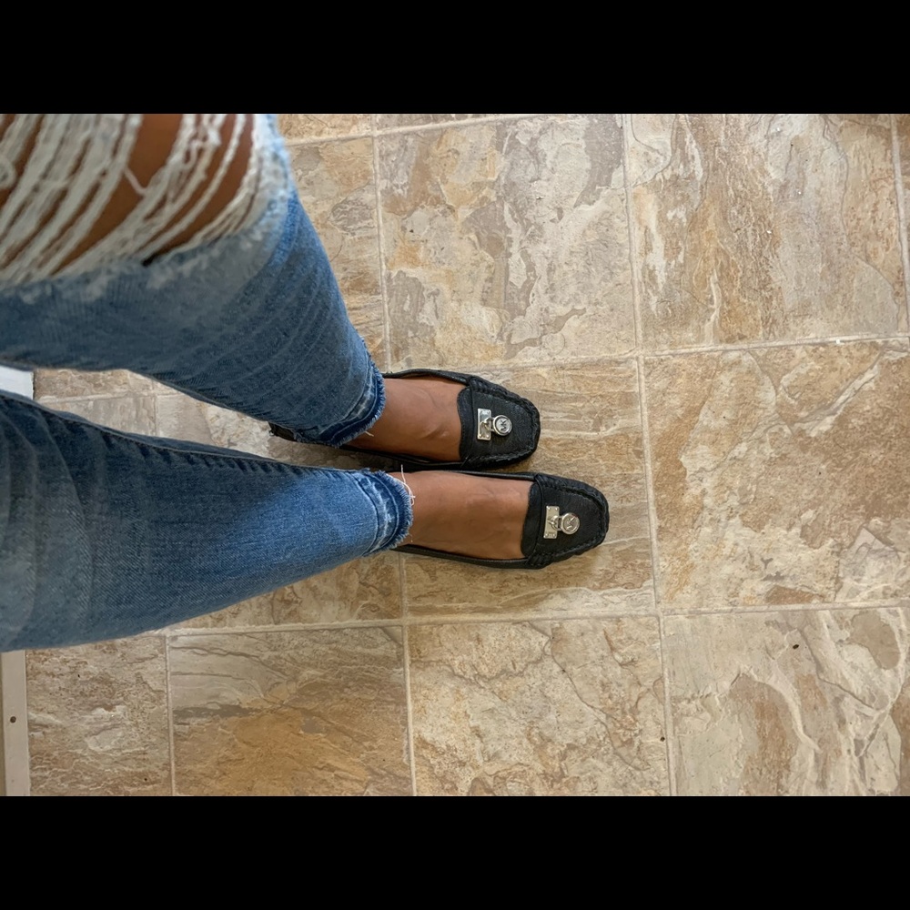 Black Michale Kors lock loafers